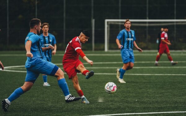 Šiuolaikinio futbolo strategijos: kaip keičiasi žaidimo braižas aikštėje?