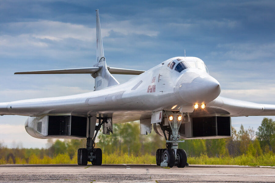 Strateginis bombonešis Tu-160M vėl dėmesio centre: kalbama apie ribotus pajėgumus