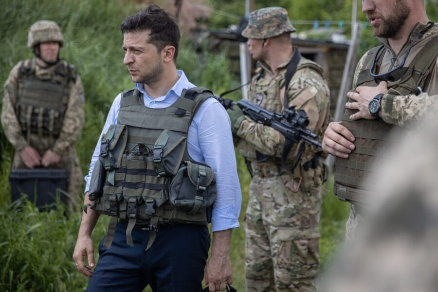 Rusijos paskelbtos paliaubos subyrėjo akimirksniu: Ukraina fiksuoja chaosą fronte