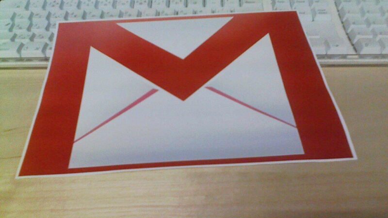 „Google“ automatizuoja „Gmail“: dirbtinis intelektas pats ieškos duomenų „Drive“ failuose