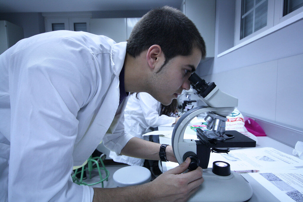 Laboratoriniai tyrimai. Openverse nuotr.