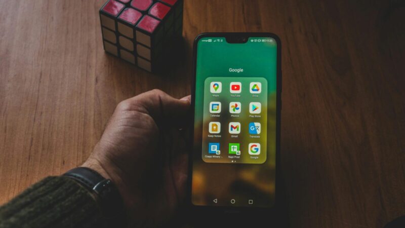 „Google“ atnaujina programėlių dizainą: dalis vartotojų jau piktinasi naujomis ikonėlėmis
