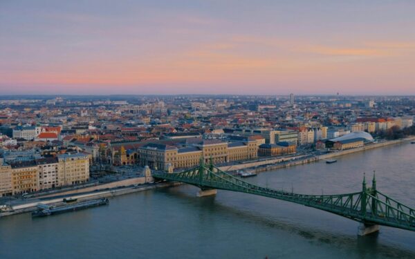Europos diena Budapešte šiemet kitokia: po Péterio Magyaro priesaikos – daugiau optimizmo