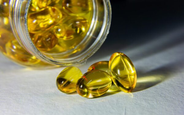 Saulės pakanka ne visada: specialistai paaiškina, kam vitaminas D gali būti reikalingas net vasarą