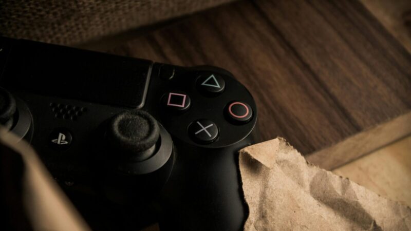 „PlayStation Plus“ prenumeratoriai trina rankomis: į katalogą įtrauktas net „Red Dead Redemption 2“