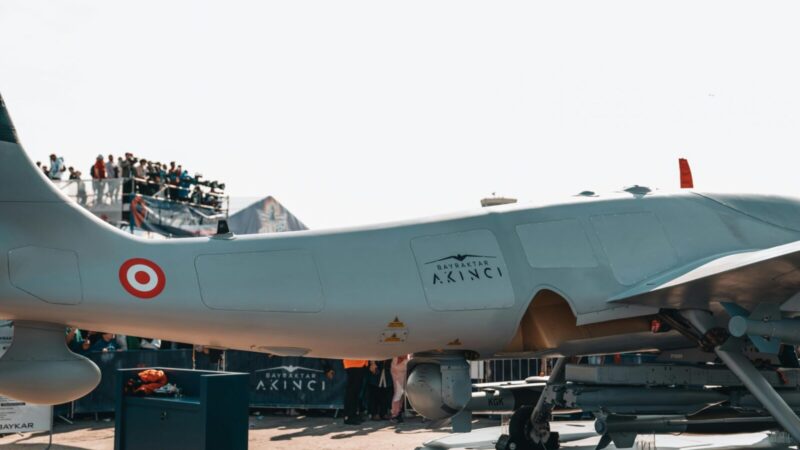 Svarbi žinia: institucijos įspėja apie dronus danguje virš Kauno rajono