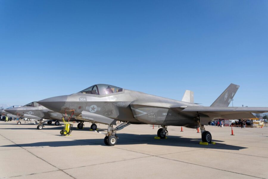 F-35 naikintuvai vadinami skraidančiais duomenų centrais: sužinokite, kuo jie tokie ypatingi