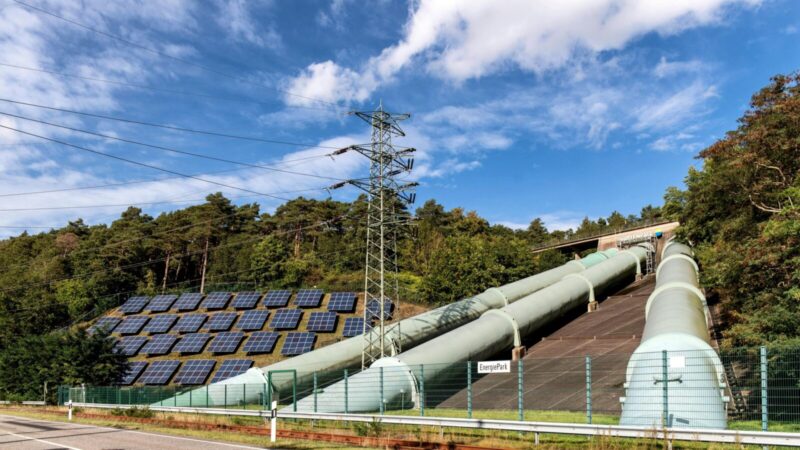 Vokietijos energetikos milžinė „E.ON“ plečiasi: po šio sandorio klientų skaičius šoktels milijonais
