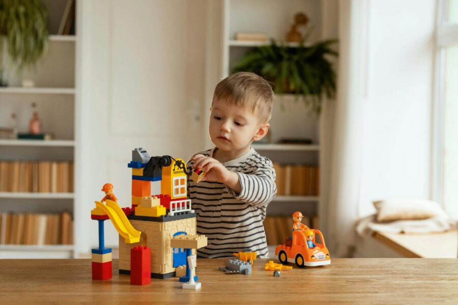 „Lego“ žengia dar vieną žingsnį: lojalumo programa pagaliau turi atskirą programėlę