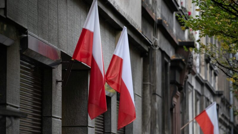 Lenkijoje – nerimas dėl kainų: infliacija gali būti gerokai didesnė, nei žada valdžia