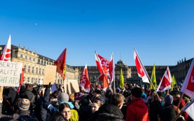 Belgijoje tęsiasi didžiuliai protestai: šalyje auga nepasitenkinimas dėl pensijų ir atlyginimų