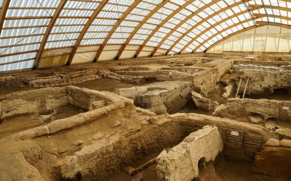 8 500 metų senumo veidrodis Turkijoje pribloškė archeologus: jis keičia neolito istoriją