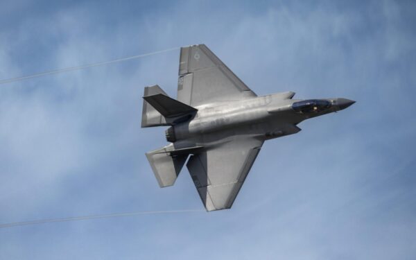 Lenkija ruošiasi istoriniam įvykiui: pirmieji F-35 nusileis artimiausiomis dienomis