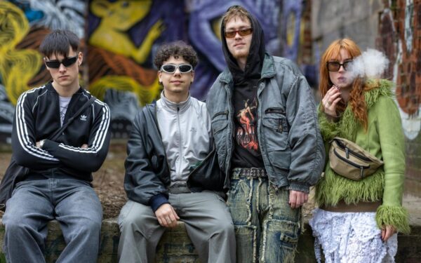 Alternatyvios muzikos gerbėjai jų nepamiršta: sužinokite, kuo ypatingi „Super Furry Animals“