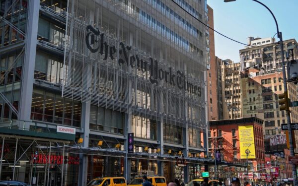 „The New York Times“ tyrimas sukėlė audrą: minimi spaudimas, interesų konfliktai ir Trumpas