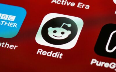Nauja „Meta“ programėlė sukėlė triukšmą: „Reddit“ akcijos prarado beveik 6 proc.
