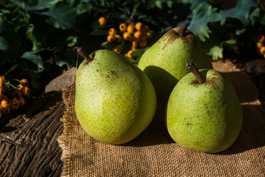 Dietologai primena apie primirštą vaisių: jis gali būti geresnis pasirinkimas nei bananas