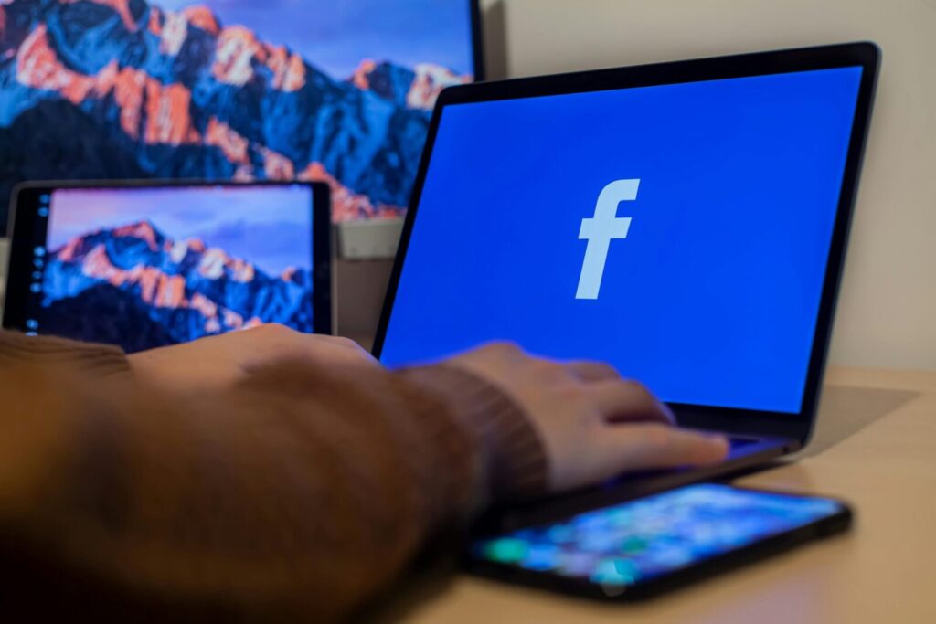 „Facebook“ programėlė. Pexels nuotr.