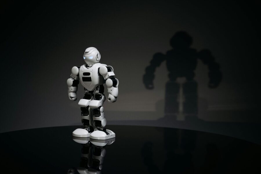 Robotas. Pexels nuotr.