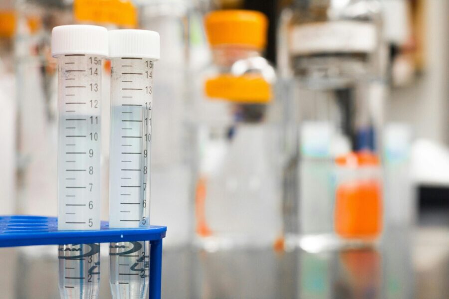 Investuotojai mato potencialą: skiria milijonus naujos kartos statybinėms medžiagoms