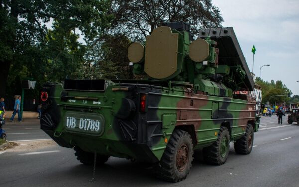 Smogta ne tik technikai, bet ir pajėgų rengimo vietoms: Ukraina taikosi į silpniausias grandis