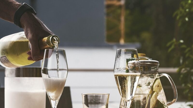 Viena taurė ir kūnas reaguoja: tiesa apie alkoholio poveikį, kurią daugelis ignoruoja
