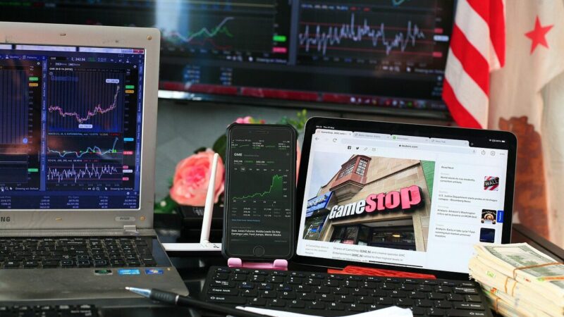 „eBay“ vadovybė atmetė ambicingą „GameStop“ planą: kalbama apie finansines rizikas