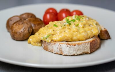 Kiaušinienė gali tapti cholesterolio spąstais: gydytojai išskiria vieną klaidą