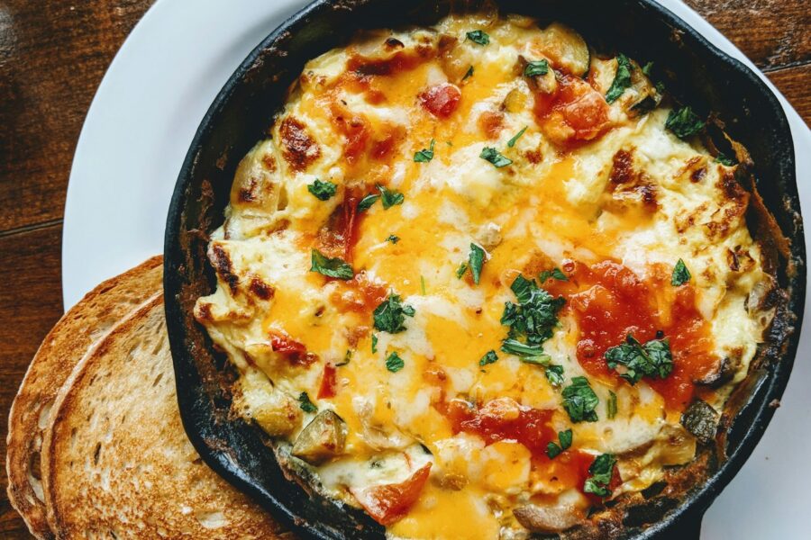Tobulas omletas prasideda ne nuo ingredientų: svarbiausia, kaip plakate kiaušinius