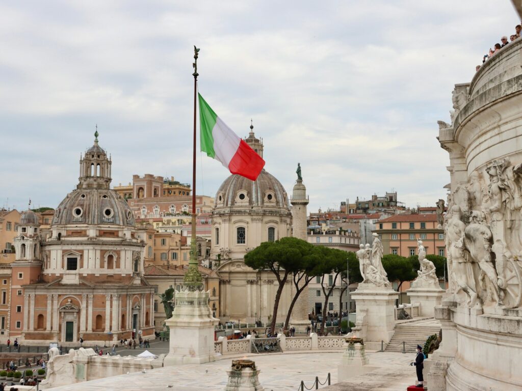 Italijos vėliava. Unsplash nuotr.