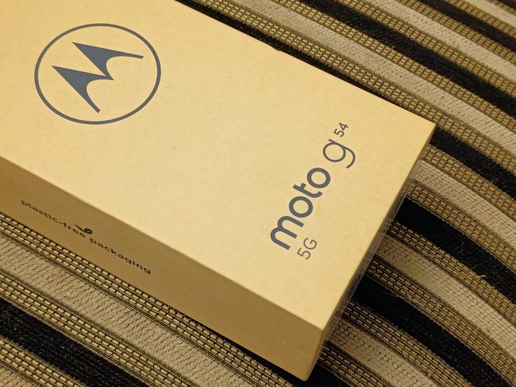 „Motorola“ telefono dėžutė. Unsplash nuotr.