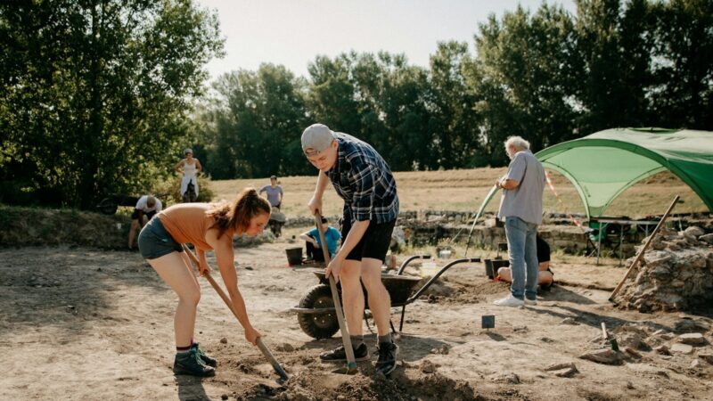 Archeologai Moldovoje atvėrė paslaptingą skitų kapą: vienas radinys laikomas itin retu