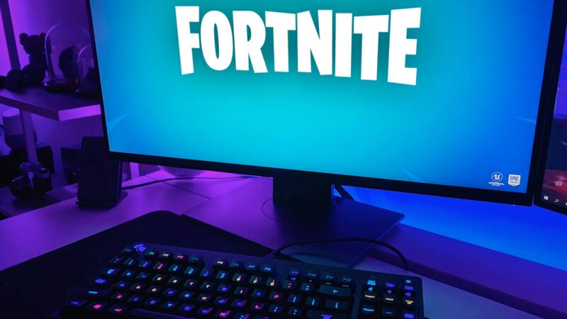 „Epic Games“ pateko į skandalą: viena detalė „Fortnite“ reklamoje iškart išdavė galimą DI