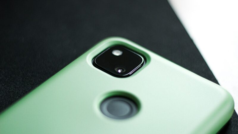 „Google“ pagaliau išgirdo kritiką: „Pixel“ telefonuose gali dingti viena labiausiai erzinusių detalių