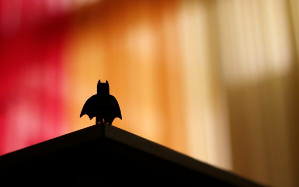 „Rocksteady“ vardas netikėtai pasirodė Lego Batman žaidimo titruose: gerbėjai jau kuria teorijas