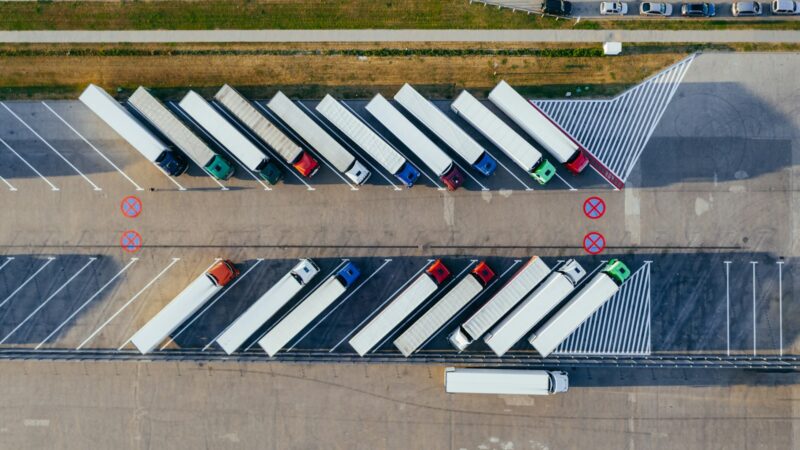 Lenkijos transporto sektoriuje skamba pavojaus signalai: įmonės užsidaro rekordiniu tempu