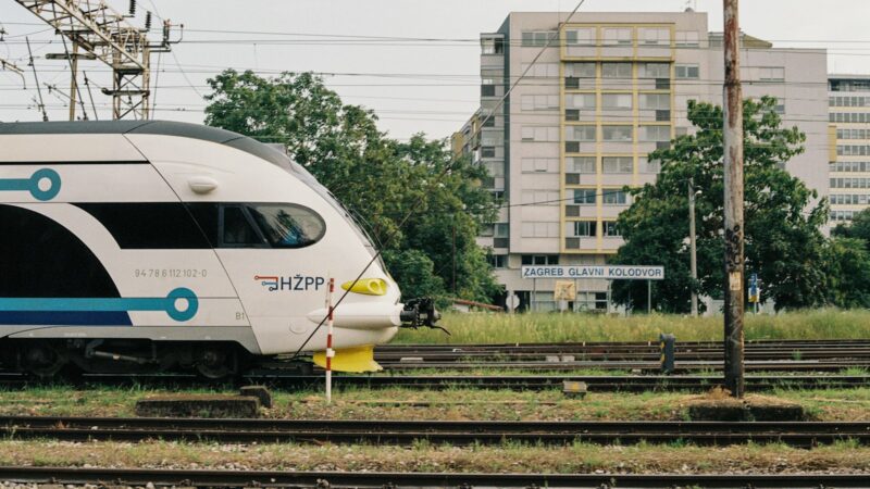 Traukinys iš Lenkijos į Kroatiją šiemet kursuos dažniau: štai ką svarbu žinoti keleiviams