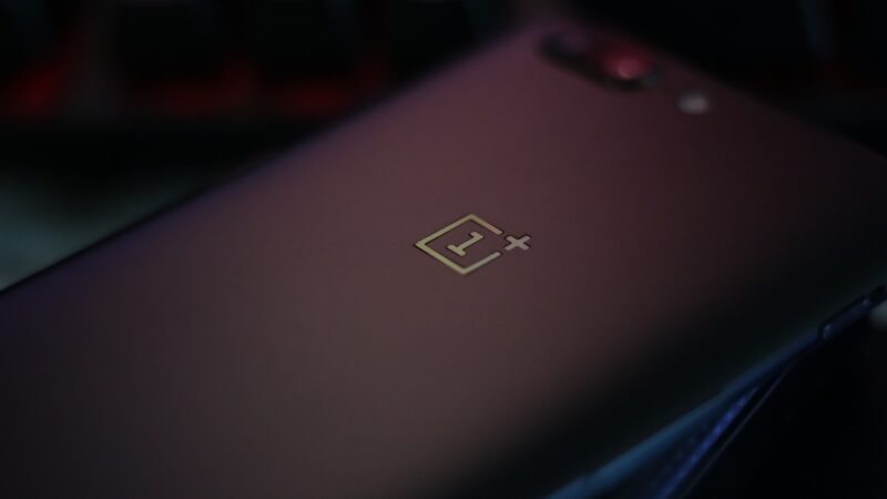 Nutekintos „OnePlus 16“ specifikacijos privertė suklusti net skeptikus: bandys stebinti ne dizainu, o rekordais