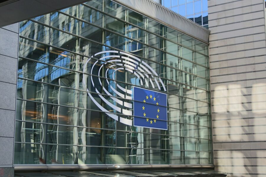 Europos bankams siunčiamas pavojingas signalas: ECB stoja prieš kripto spaudimą