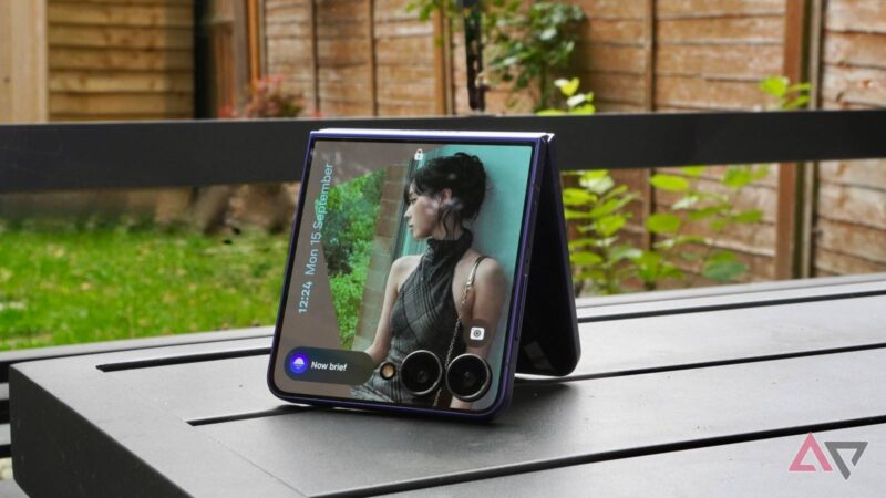 Ilgai laukta naujiena: Samsung Galaxy Z Flip 8 gali pagaliau išspręsti didžiausią sulenkiamų telefonų trūkumą