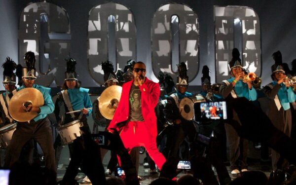 Prancūzijos politikai stojo prieš Kanye West: po kilusio skandalo koncertą Marselyje teko nukelti