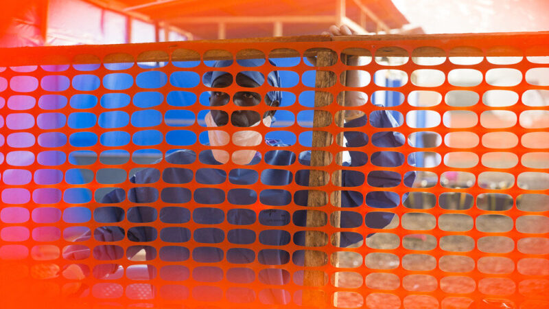 Aliarmas Italijos ligoninėje: pacientui pasireiškė su Ebola suderinami simptomai