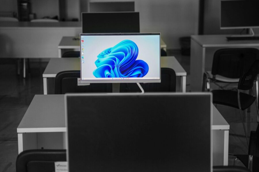 Gandai apie „Windows 12“ įsibėgėjo, bet „Microsoft“ paskelbė, kad dabar prioritetai visai kitur