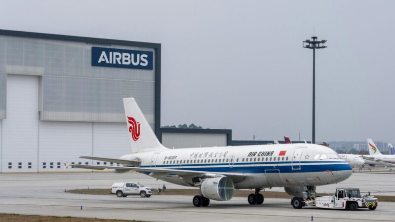 Vienas svarbiausių NATO orlaivių sulauks pastiprinimo: „Airbus“ plečia karinių tanklaivių gamybą