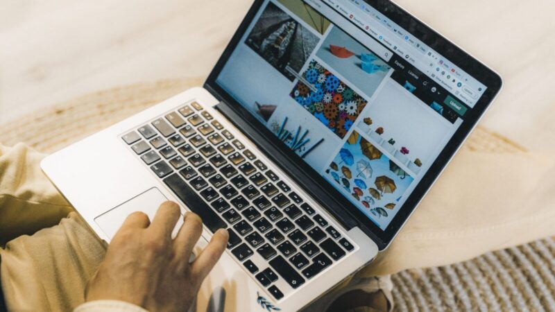 Jungtinė Karalystė spaudžia platformas: veido skenavimas internete gali būti tik pradžia