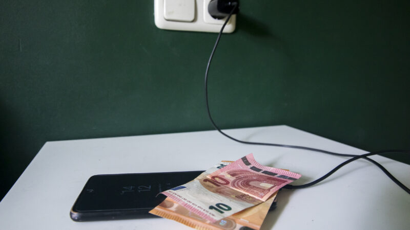 Nauji elektros kainų rekordai: kas vyksta ir ko laukti artimiausiomis savaitėmis?
