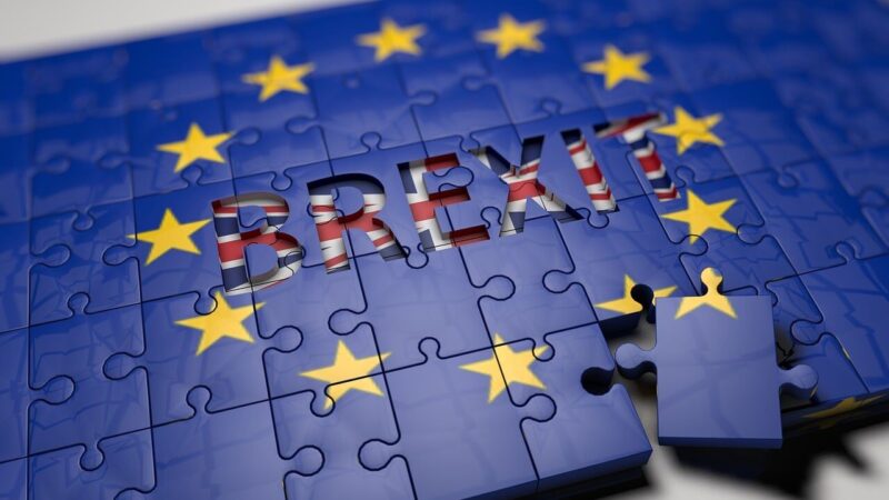 „Brexit“ efektas pasisuko priešinga kryptimi: europiečiai ES vertina geriau nei 2016-aisiais