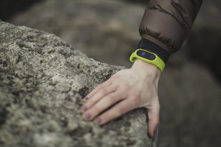 Daugiau pasirinkimo ir mažesnės kainos: „Google“ naudotojams atveria „Fitbit Air“ ekosistemą