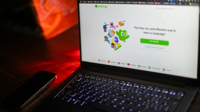„Duolingo“ suteikė antrą šansą: kai kurie vartotojai susigrąžins savo prarastus rekordus