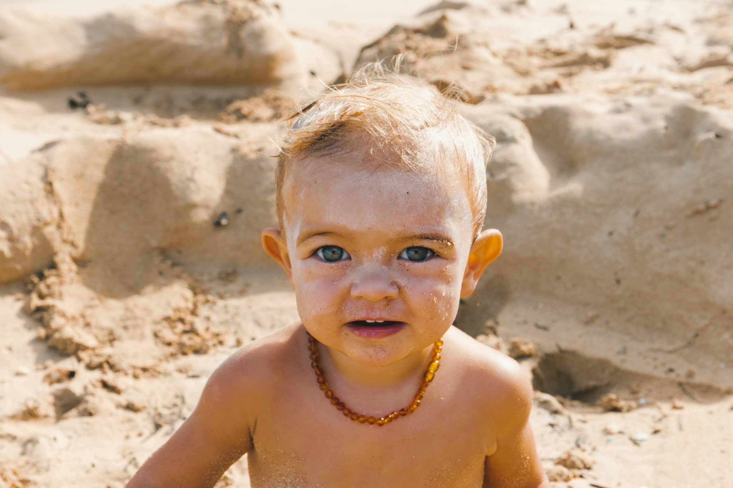 Apsauginis kremas nuo saulės. Unsplash nuotr